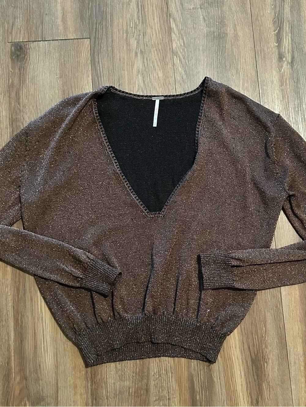 Free People Pullover Sweater Gold Dust Shimmer Deep VNeck Size Medium Linen